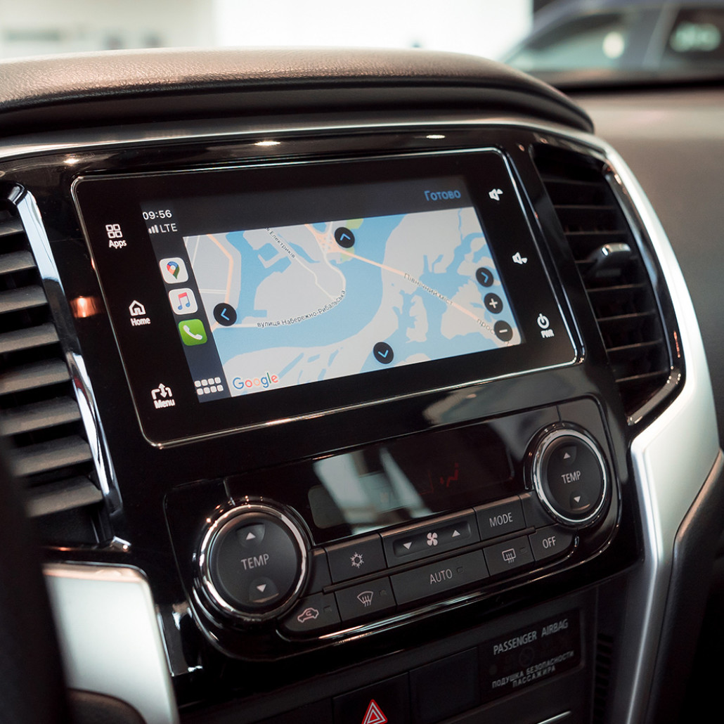 Підключення телефона за допомогою Bluetooth®*