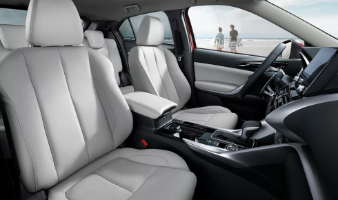 Як правильно доглядати за шкіряним салоном автомобіля Mitsubishi?